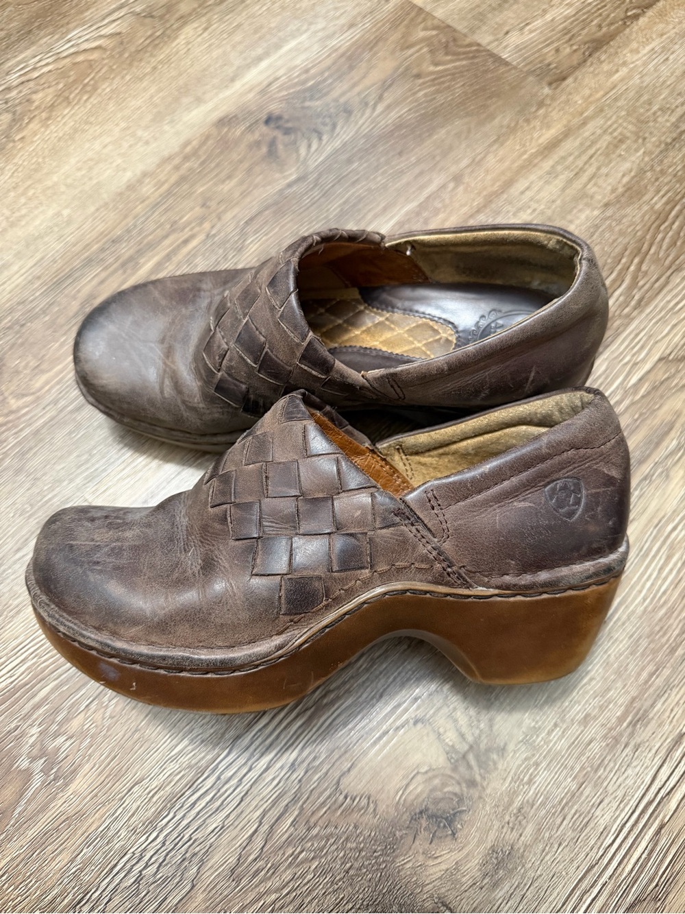Ariat Ashbourne Briar Leather Clogs Womens Sz US 7B M Brown Woven Comfort